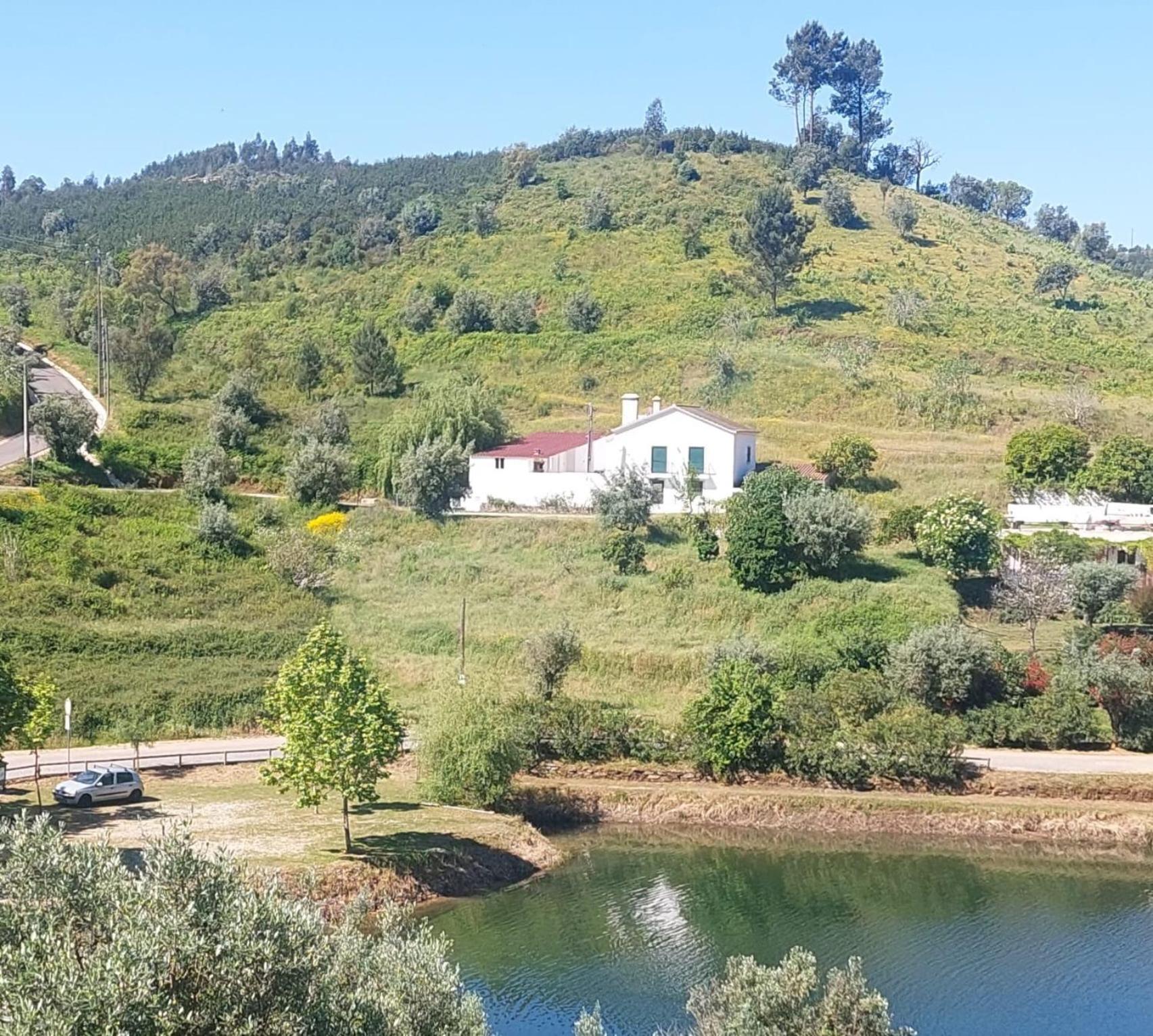 Aldeia Do Mato Guesthouse المظهر الخارجي الصورة